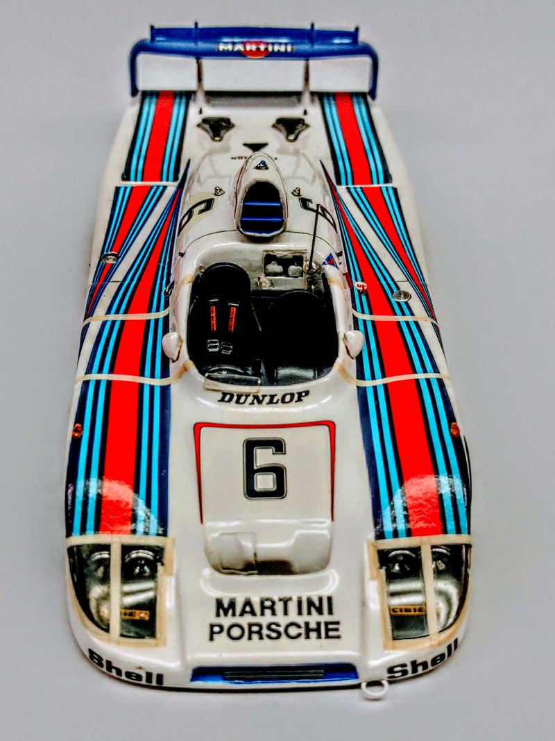 Illustration for article titled Teutonic Tuesday: Have a Martini and count along with me, 934, 935, 936...